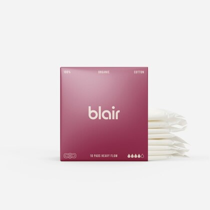 En Blair-förpackning med trosskydd på en grå bakgrund